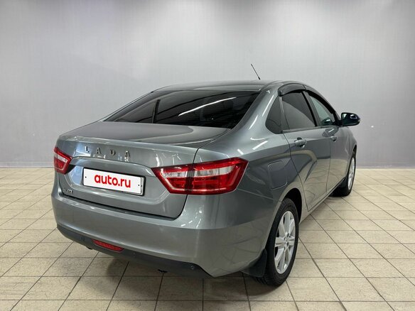 2021 Lada (ВАЗ) Vesta I, серый, 950000 рублей - вид 4