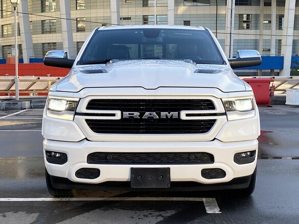 2018 Ram 1500 Crew Cab eTorque V, белый, 4599000 рублей - вид 7