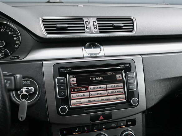 2012 Volkswagen Passat B7, белый, 954000 рублей - вид 18
