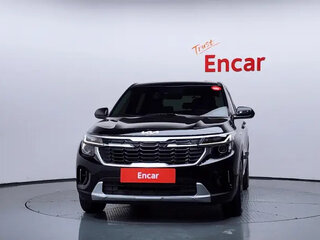 2023 Kia Seltos I Рестайлинг, чёрный, 1800000 рублей, вид 1