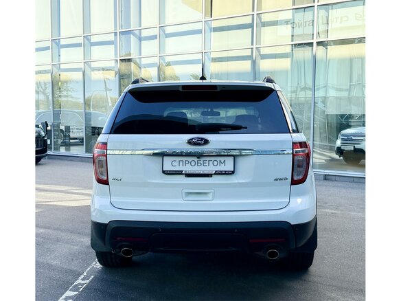 2014 Ford Explorer V, белый, 1672000 рублей - вид 5