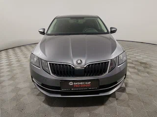 2020 Skoda Octavia III (A7) Рестайлинг, серый, 1985000 рублей, вид 2