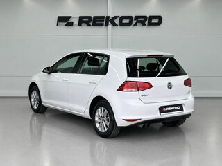 2014 Volkswagen Golf VII, белый, 1469000 рублей, вид 2