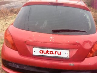 2008 Peugeot 207 I, красный, 150000 рублей, вид 3