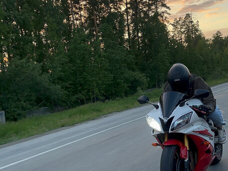 2007 Yamaha YZF-R6, белый, 690000 рублей, вид 2