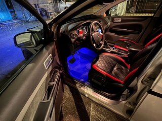 2008 Ford Focus II Рестайлинг, серебристый, 300000 рублей, вид 5