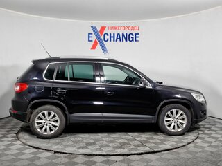 2011 Volkswagen Tiguan I, чёрный, 762000 рублей, вид 4