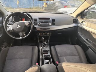 2010 Mitsubishi Lancer X, чёрный, 550000 рублей, вид 4