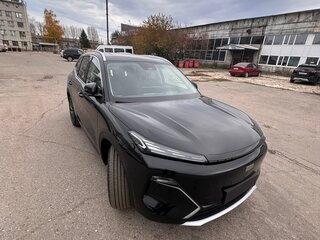 2026 Geely EX5 Гибрид EM-i, чёрный, 3350000 рублей, вид 5