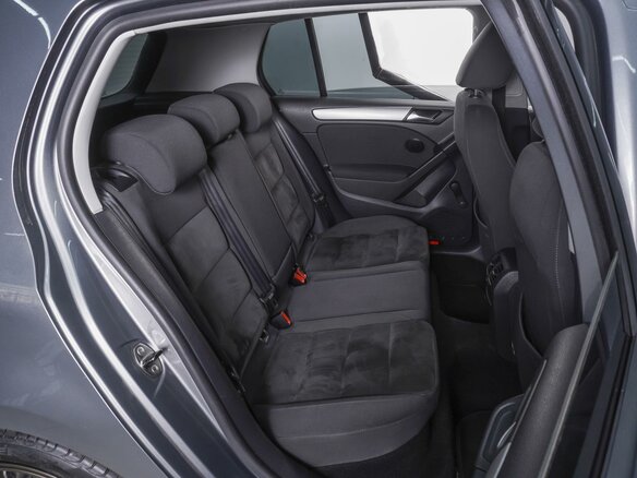 2011 Volkswagen Golf VI, серый, 1330000 рублей - вид 6