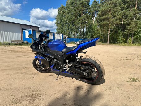2007 Yamaha YZF-R1, чёрный, 600000 рублей, вид 2