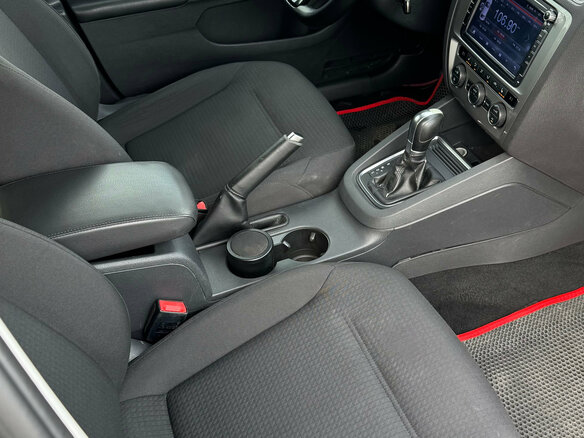 2018 Volkswagen Jetta VI Рестайлинг, коричневый, 1195000 рублей - вид 14