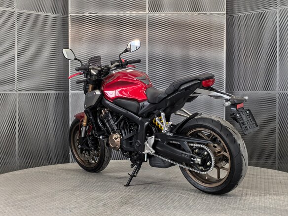 2021 Honda CB 650R, красный, 977000 рублей - вид 5