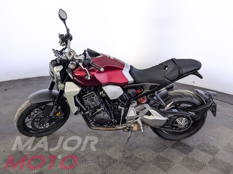 2019 Honda CB 1000R, красный, 919000 рублей, вид 4