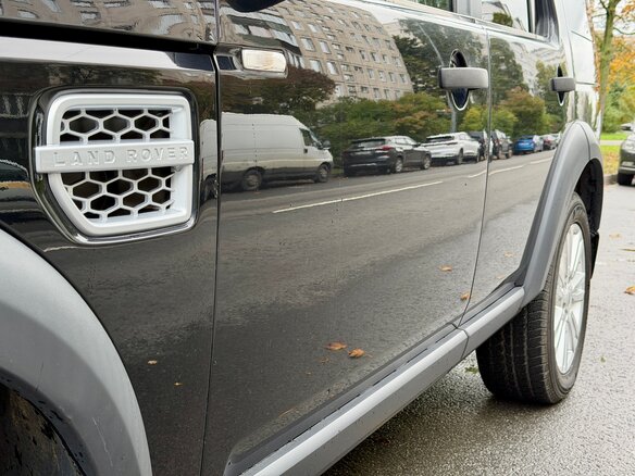 2011 Land Rover Discovery IV, чёрный - вид 9