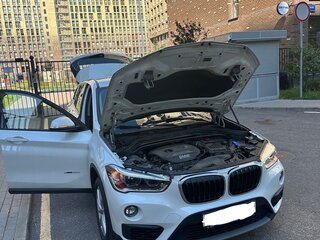 2017 BMW X1 20i xDrive II (F48), белый, 2740000 рублей, вид 4