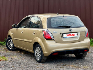 2011 Kia Rio II Рестайлинг, бежевый, 548000 рублей, вид 5
