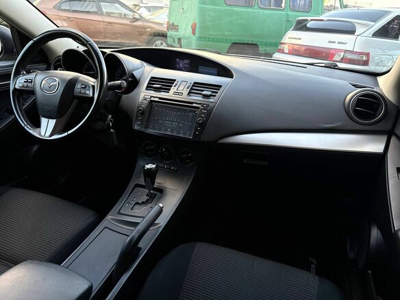2013 Mazda 3 II (BL) Рестайлинг, серебристый, 931000 рублей - вид 14