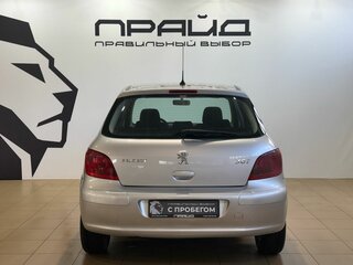 2005 Peugeot 307 I Рестайлинг, серебристый, 329900 рублей, вид 4