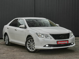 2014 Toyota Camry VII (XV50), белый, 1470000 рублей, вид 3
