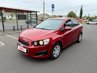 2012 Chevrolet Aveo II, красный, 440000 рублей, вид 1