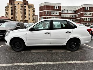 2026 Lada (ВАЗ) Granta I Рестайлинг, белый, 1012000 рублей, вид 3