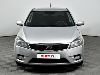 2010 Kia Ceed I Рестайлинг, серебристый, 700000 рублей, вид 2