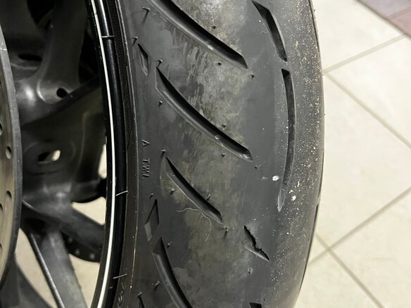 2015 Yamaha MT-09 (FZ-09), фиолетовый, 600000 рублей - вид 10