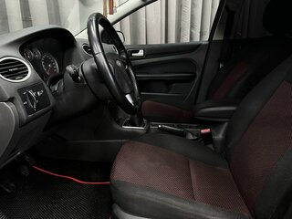 2008 Ford Focus II, красный, 409900 рублей, вид 5