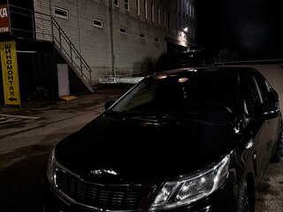 2013 Kia Rio III, чёрный, 700000 рублей, вид 4
