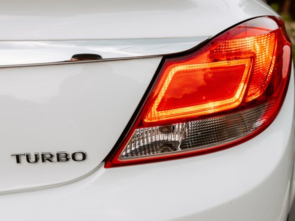 2009 Opel Insignia I, белый, 1100000 рублей - вид 8