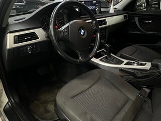 2011 BMW 3 серии 318i V (E90/E91/E92/E93) Рестайлинг, белый, 879000 рублей, вид 4