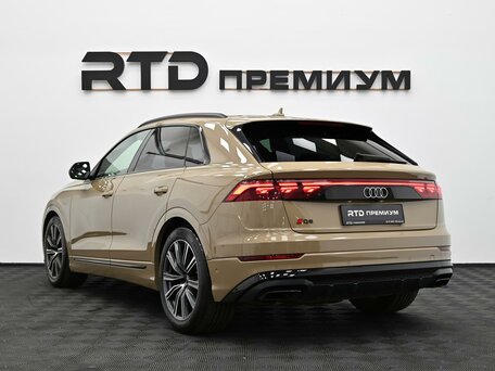 2024 Audi Q8 55 TFSI I (4M) Рестайлинг, коричневый, 9650000 рублей, вид 4