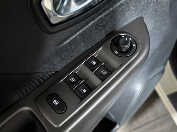 2017 Renault Kaptur I, бежевый, 1470000 рублей - вид 12