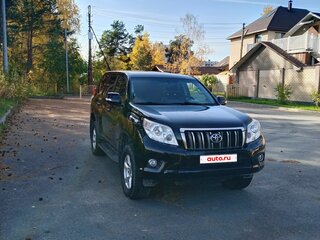 2012 Toyota Land Cruiser Prado 150 Series, чёрный, 2650000 рублей, вид 3