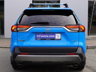 2019 Toyota RAV4 V (XA50), зелёный, 2557000 рублей, вид 5