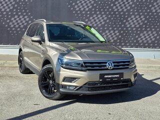 2018 Volkswagen Tiguan II, бежевый, 2780000 рублей, вид 3