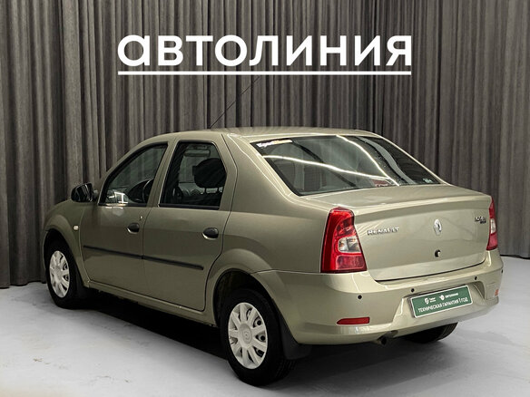 2011 Renault Logan I Рестайлинг, бежевый, 449000 рублей - вид 2
