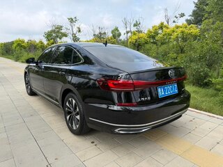2023 Volkswagen Passat B8 Рестайлинг, чёрный, 2100000 рублей, вид 5