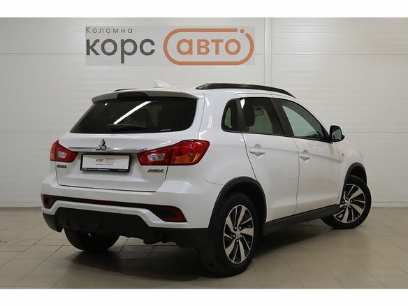 2018 Mitsubishi ASX I Рестайлинг 2, белый, 1496000 рублей - вид 2