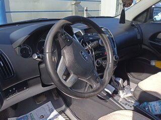2011 Kia Ceed I Рестайлинг, серебристый, 780000 рублей, вид 3