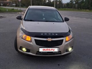 2010 Chevrolet Cruze I, бежевый, 470000 рублей, вид 3