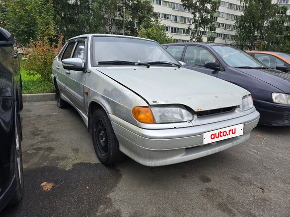 2004 Lada (ВАЗ) 2115, белый, 82000 рублей - вид 1