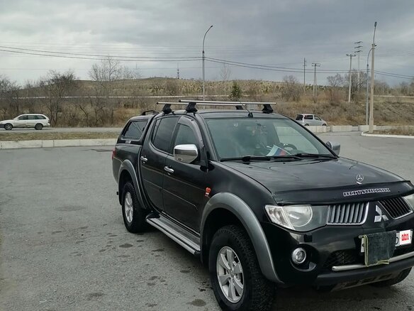 2008 Mitsubishi L200 IV, чёрный, 1550000 рублей - вид 3