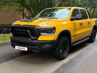 2023 Ram 1500 Crew Cab eTorque V, жёлтый, 7000000 рублей, вид 1