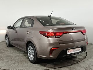 2020 Kia Rio IV, коричневый, 1520000 рублей, вид 5