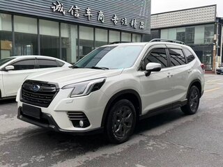 2023 Subaru Forester V Рестайлинг, белый, 2370000 рублей, вид 1