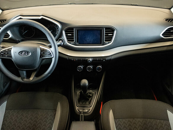 2023 Lada (ВАЗ) Vesta I Рестайлинг (NG), белый - вид 4
