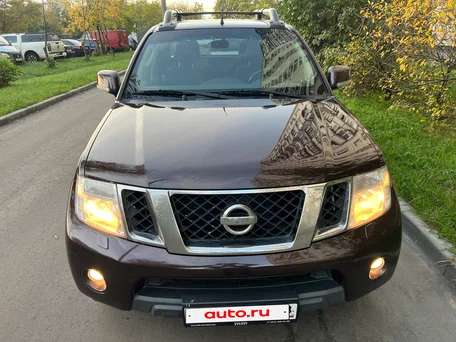 2010 Nissan Navara (Frontier) III (D40) Рестайлинг, серый, 2120000 рублей, вид 2