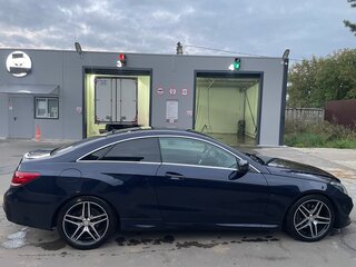 2015 Mercedes-Benz E-Класс 200 IV (W212, S212, C207) Рестайлинг, синий, 1550000 рублей, вид 3